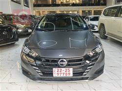 نيسان فيرسا